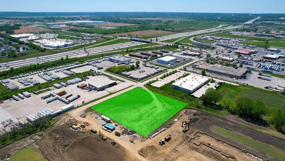 2045 27th Avenue, Council Bluffs, IA for sale - Building Photo - Image 2 of 6