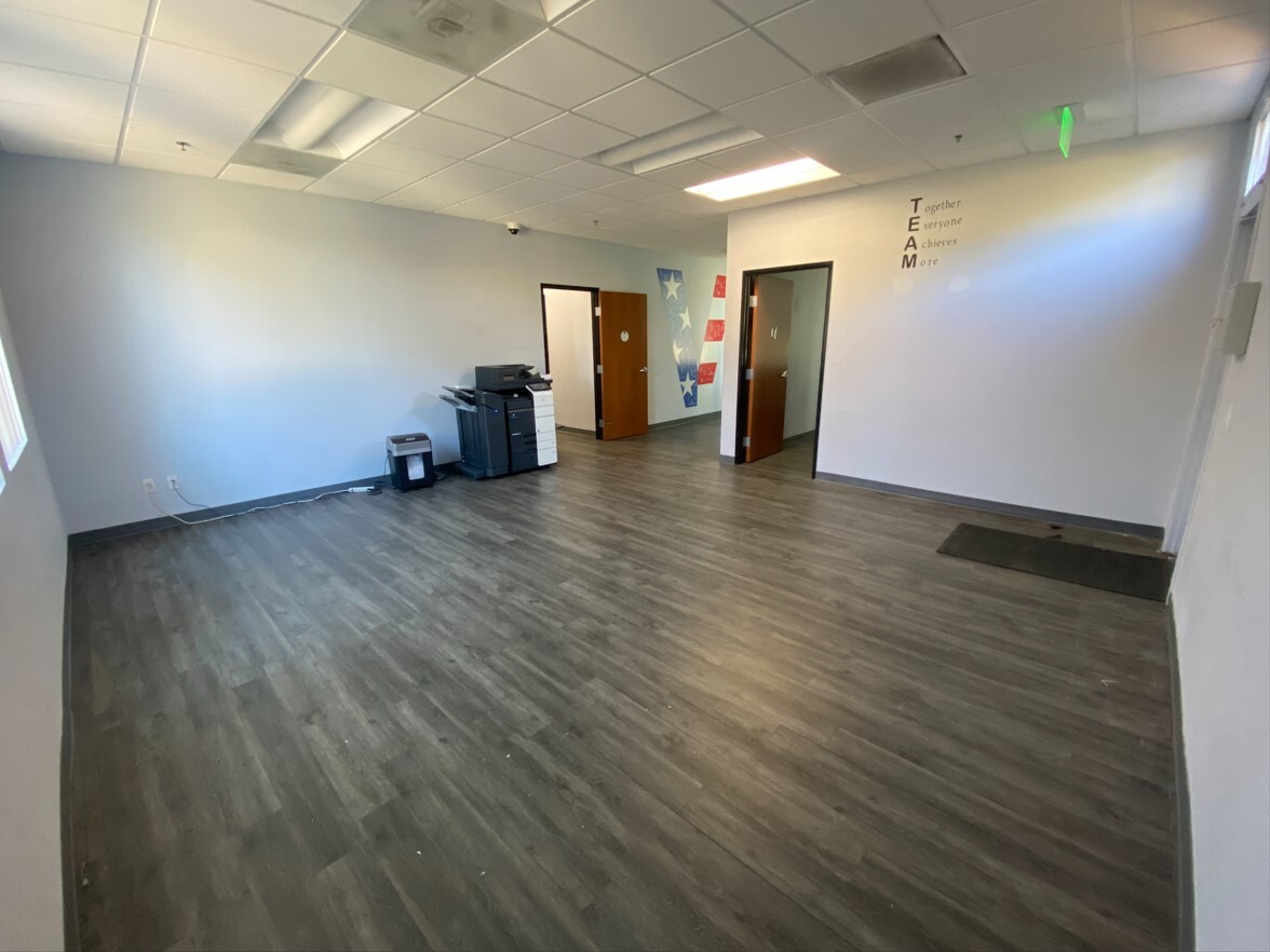 2790 Truxtun Rd, San Diego, CA for lease Interior Photo- Image 1 of 9