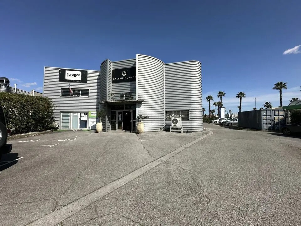 Retail in Baillargues for lease Building Photo- Image 1 of 13