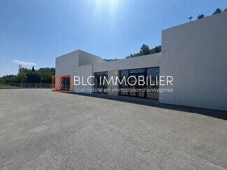 Plus de détails pour Commerce de détail à louer