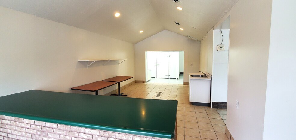 163 Main St, Bruin, PA à vendre - Photo du bâtiment - Image 3 de 34