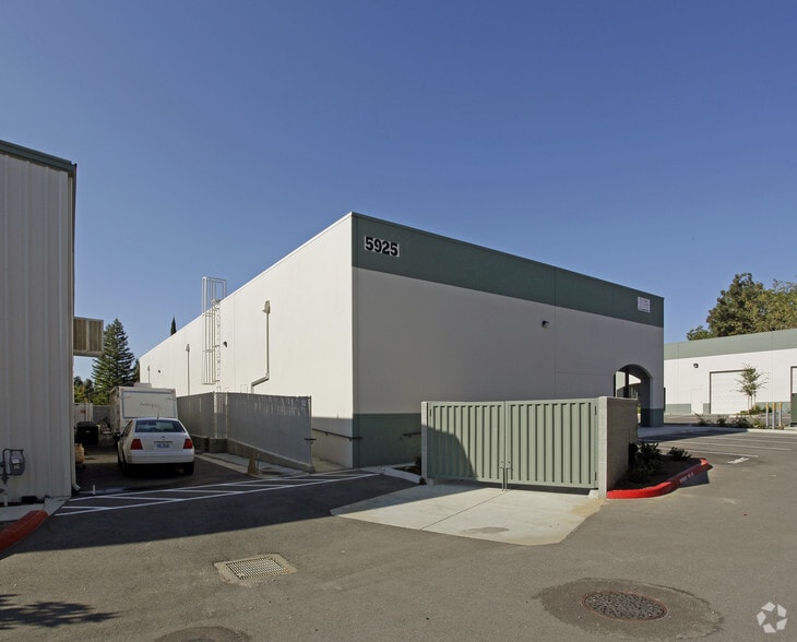 5925 Jetton Ln, Loomis, CA for lease - Building Photo - Image 2 of 2