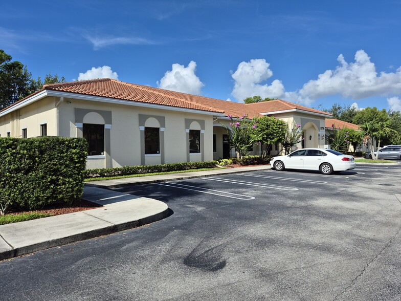 11776 W Sample Rd, Coral Springs, FL for sale - Building Photo - Image 1 of 30