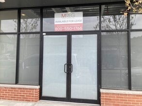 668 Communipaw Ave, Jersey City, NJ for lease Interior Photo- Image 2 of 6