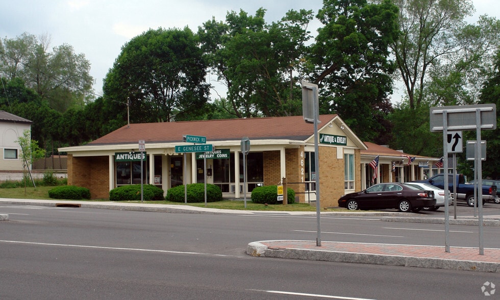 4621 E Genesee St, De Witt, NY for lease - Primary Photo - Image 1 of 6