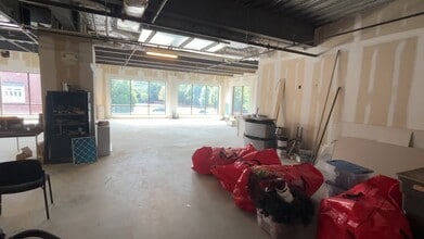 4001 Prince William Pky, Woodbridge, VA for lease - Commercial Listing Video 