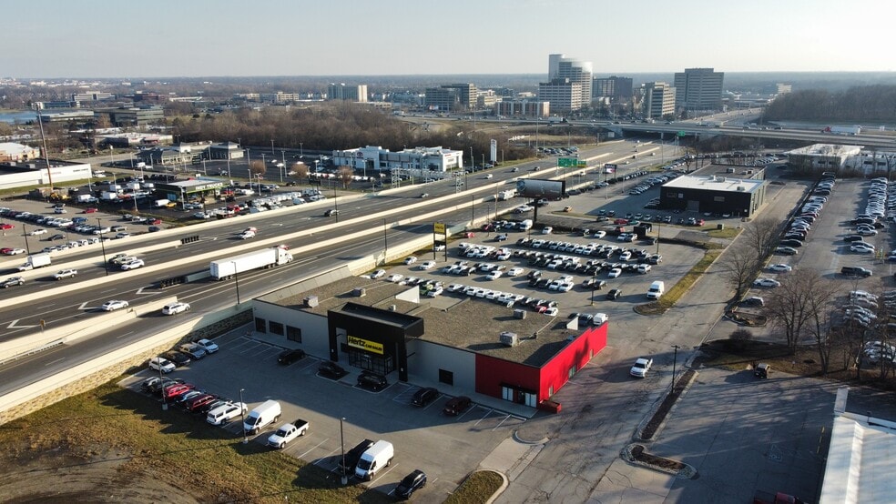 9445 Haver Way, Indianapolis, IN for sale - Building Photo - Image 2 of 24