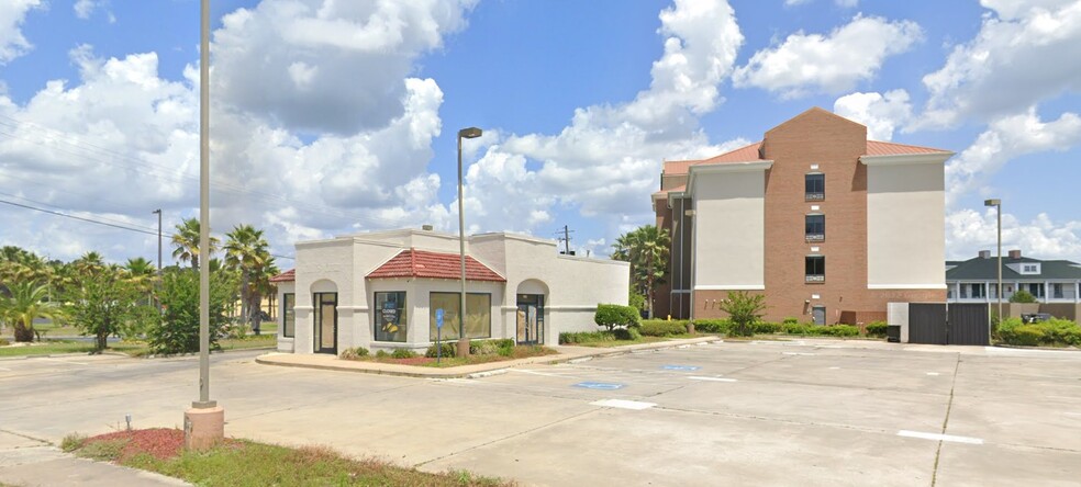 1767 Memorial, Waycross, GA à vendre - Photo du bâtiment - Image 1 de 1