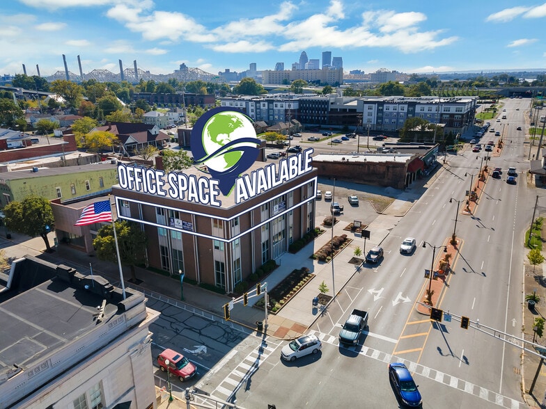 443 Spring St, Jeffersonville, IN for lease - Building Photo - Image 1 of 31