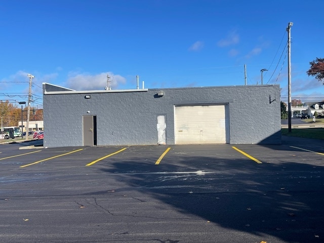 1300 E Main St, Ravenna, OH for lease Building Photo- Image 1 of 7