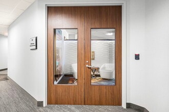 2424 N Federal Hwy, Boca Raton, FL for lease Interior Photo- Image 1 of 13