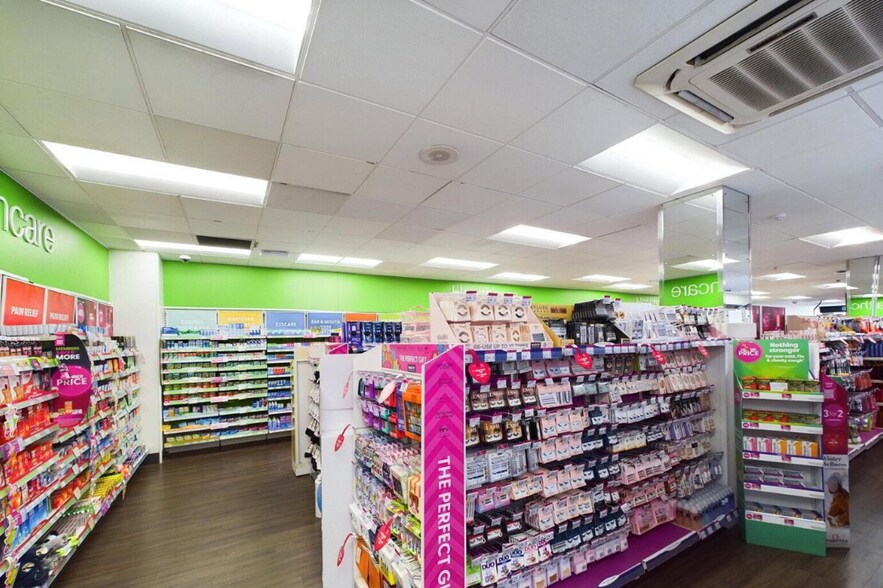 66-68 Hill St, Newry à vendre - Photo intérieure - Image 3 de 6