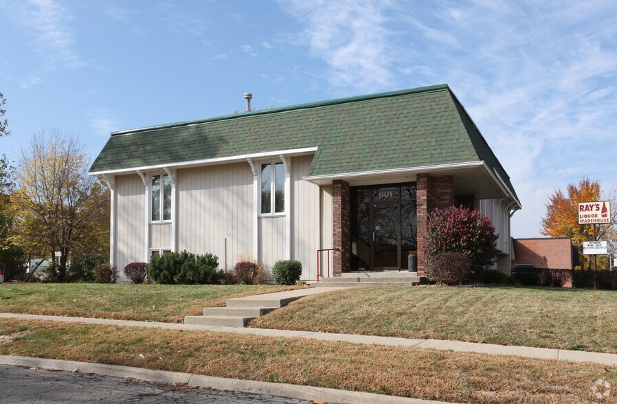 601 Missouri St, Lawrence, KS à louer - Photo principale - Image 1 de 21