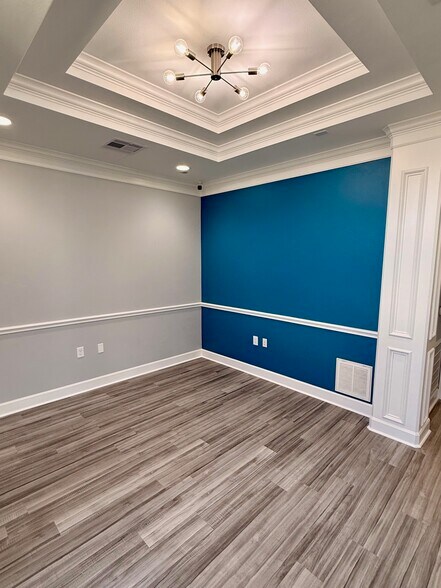 440 Cobia Dr, Katy, TX à louer - Photo du bâtiment - Image 3 de 13