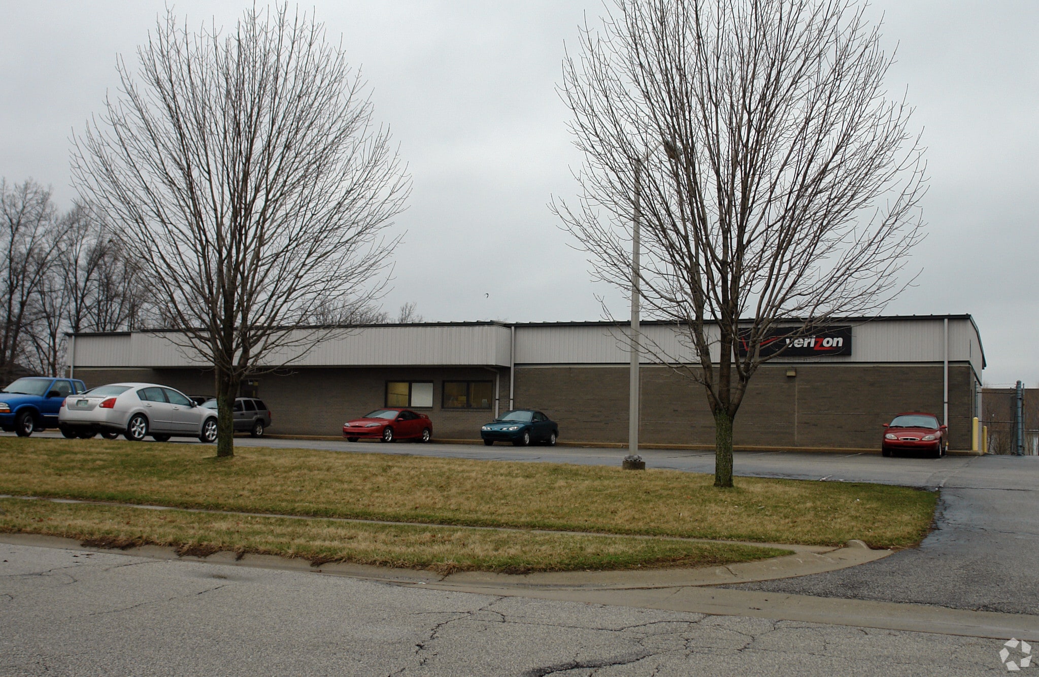 2401 Chicago St, Valparaiso, IN for lease Primary Photo- Image 1 of 21