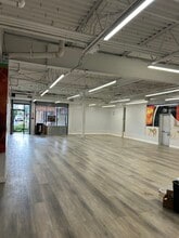 1139-1141 Jericho Tpke, Commack, NY for lease Interior Photo- Image 2 of 6