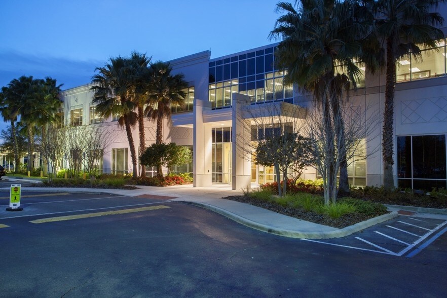 6252 Lee Vista Blvd, Orlando, FL à vendre - Photo du bâtiment - Image 2 de 16