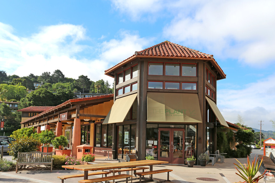 800-805 Redwood Hwy Frontage Rd, Mill Valley, CA for lease - Building Photo - Image 2 of 6