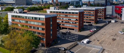 Talbot Rd, Manchester à louer Photo du bâtiment- Image 2 de 4