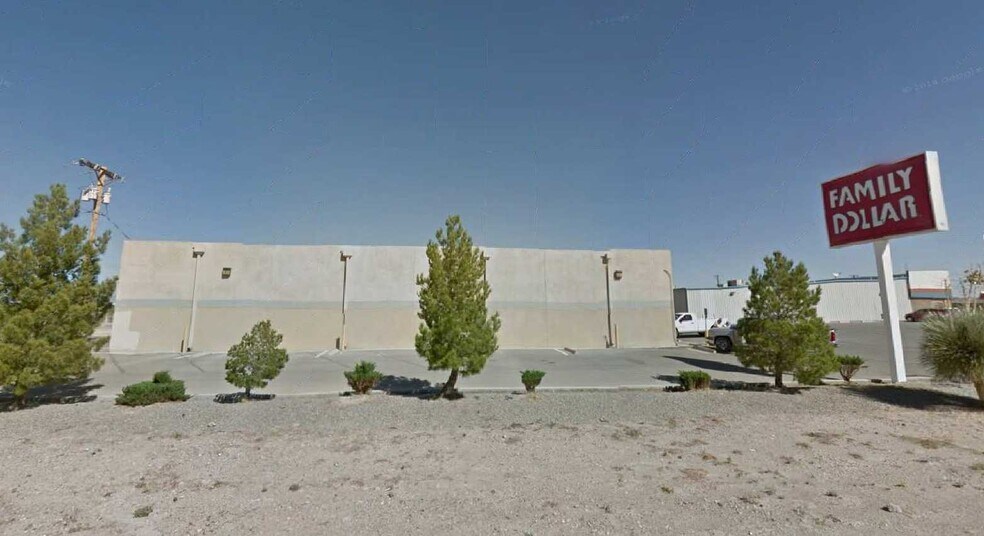 300 Hermosa Dr, Chaparral, NM à vendre - Photo du bâtiment - Image 3 de 6