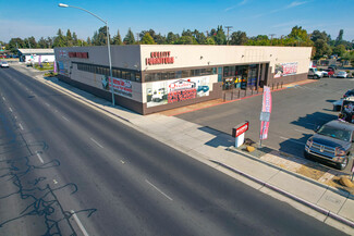 More details for 1100 S Mooney Blvd, Visalia, CA - Retail for Sale