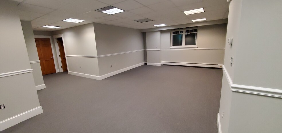 4569-4573 S Broad St, Trenton, NJ for lease - Interior Photo - Image 3 of 8