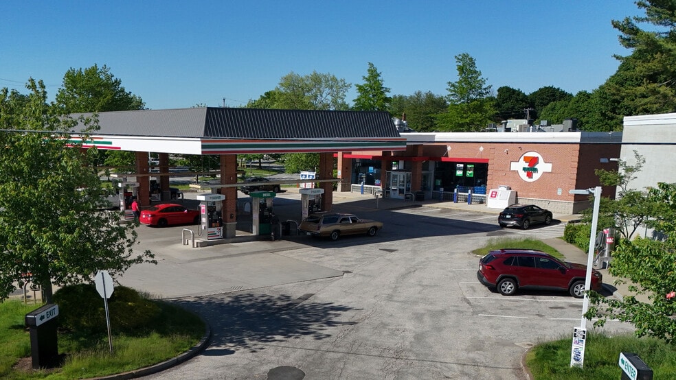 639 Lafayette Rd, Hampton, NH for sale - Building Photo - Image 1 of 7