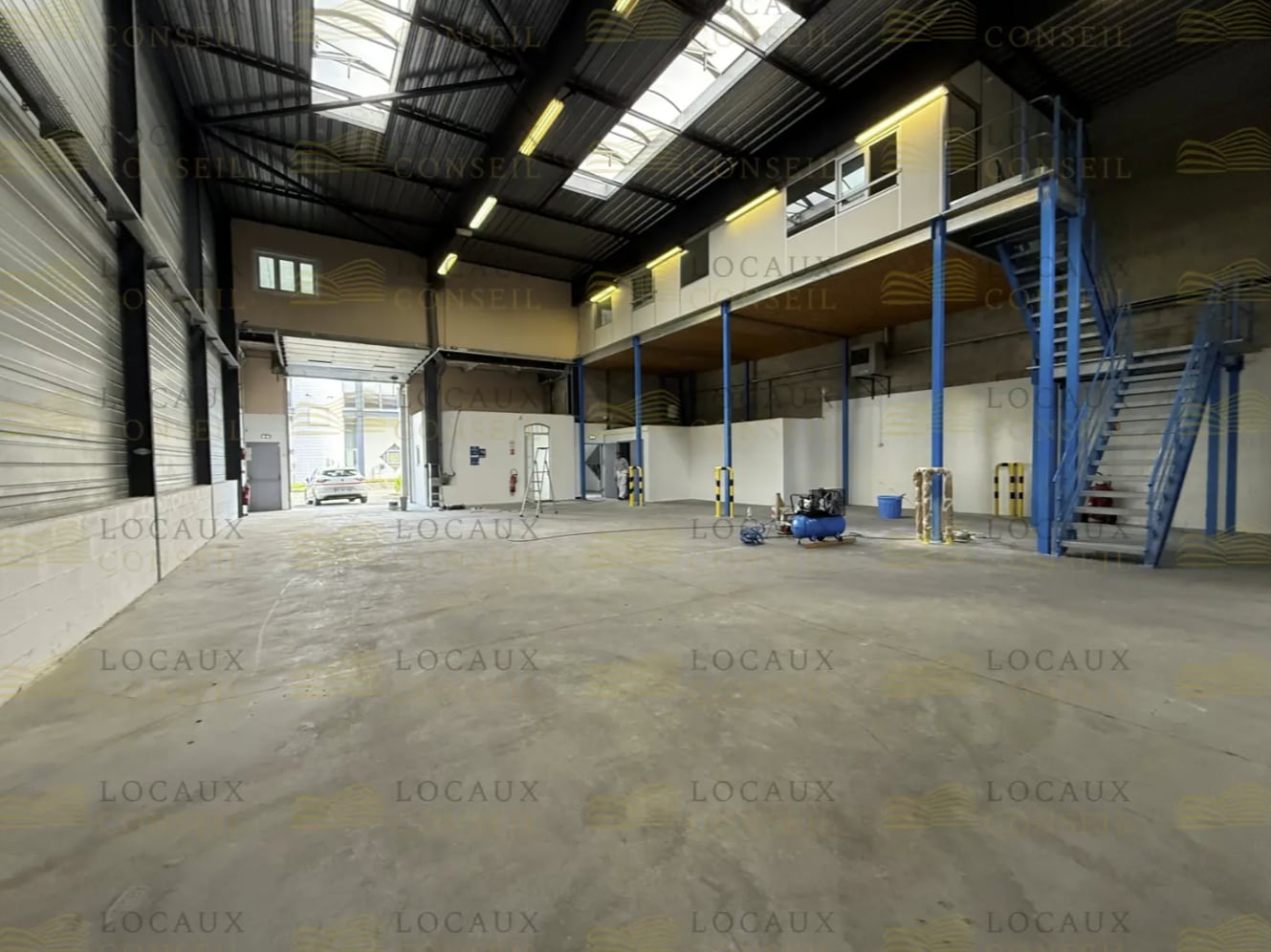 Flex dans Élancourt à louer Photo intérieure- Image 1 de 6