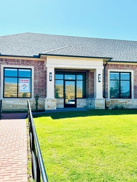 7700 Preston Rd, Frisco, TX à louer - Photo du bâtiment - Image 2 de 20