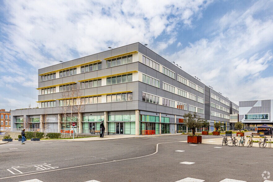 Queen Elizabeth Olympic Park, Londres à louer - Photo du bâtiment - Image 2 de 31