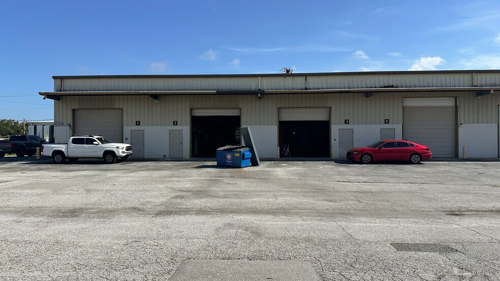 3120-3126 Reynolds Rd, Lakeland, FL à louer - Photo du bâtiment - Image 2 de 13