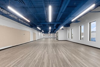 74-76 Boul Brunswick, Dollard-des-Ormeaux, QC à louer Photo intérieure- Image 2 de 20