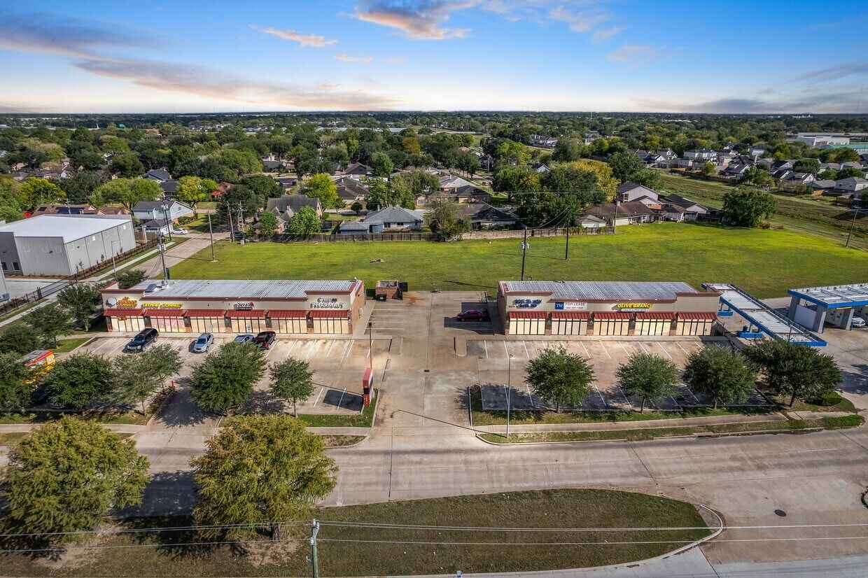 15211 Fondren Rd, Missouri City, TX for lease Aerial- Image 1 of 7