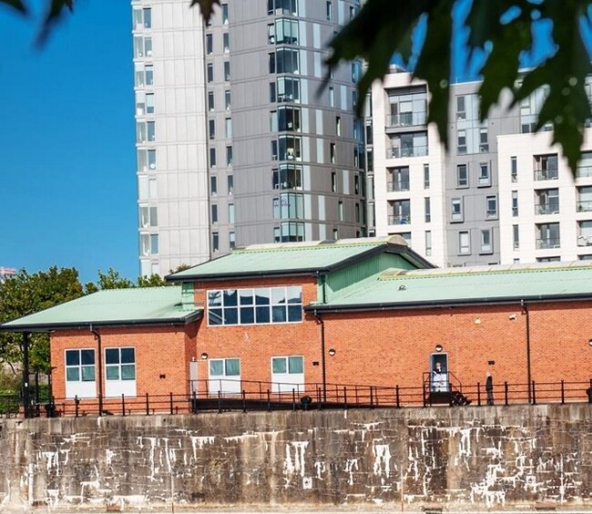 Plus de détails pour 112 Mariners Whar, Liverpool - Local d'activités à louer