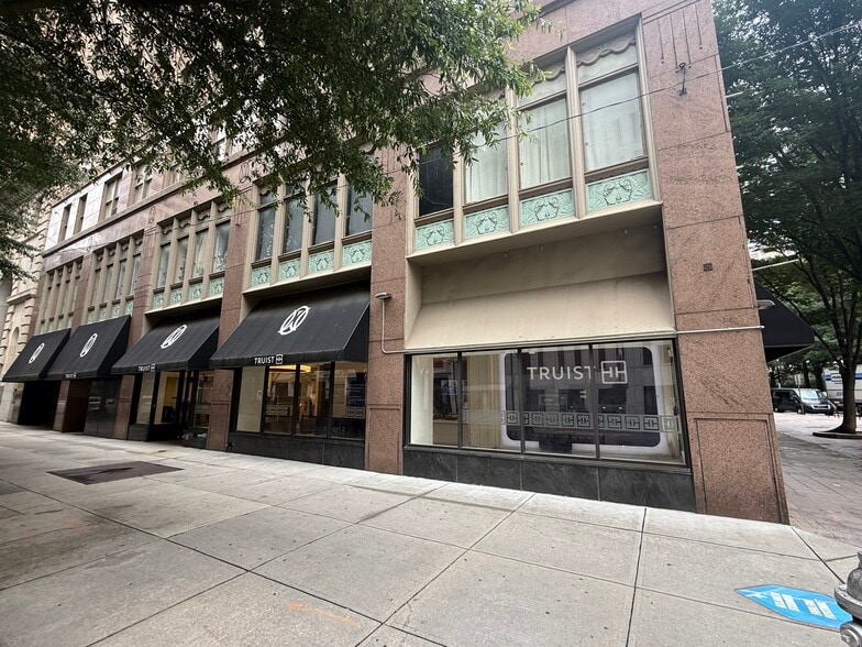 32 Peachtree St NW, Atlanta, GA à louer - Photo du bâtiment - Image 2 de 4