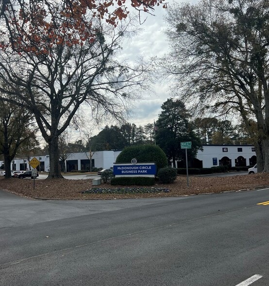 6270 McDonough Dr, Norcross, GA for lease - Building Photo - Image 2 of 7