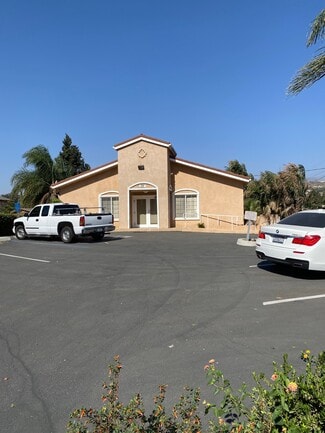 Plus de détails pour 377 E Harvard Blvd, Santa Paula, CA - Spécialité à vendre