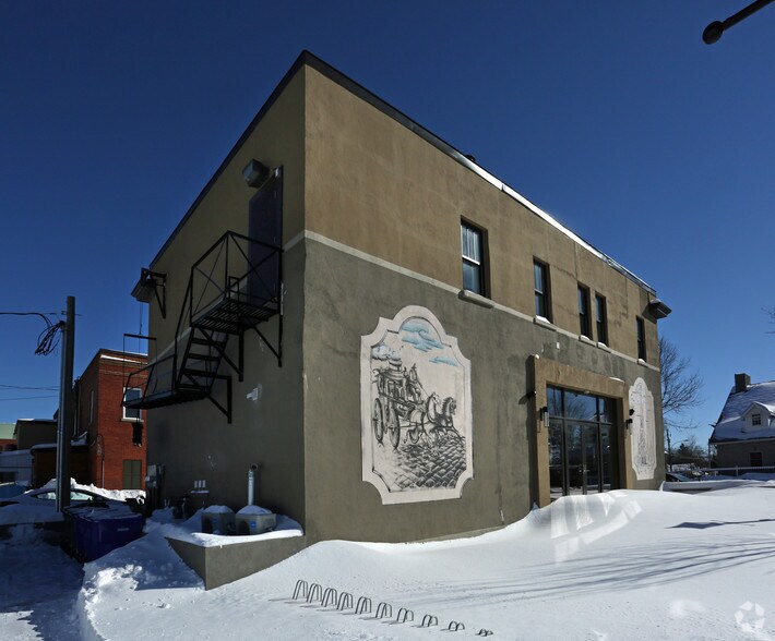 79 Rue Principale, Gatineau, QC à vendre - Photo du bâtiment - Image 2 de 2