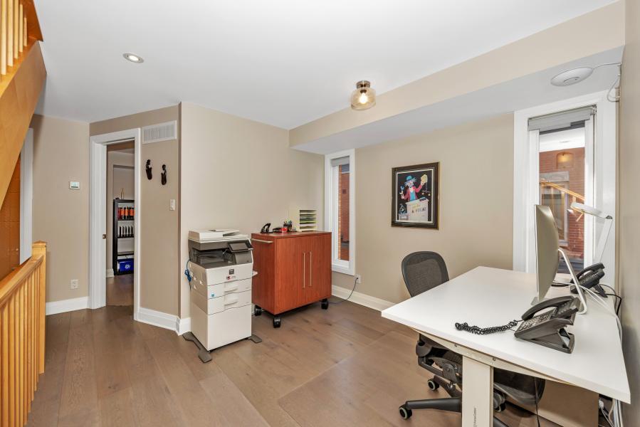 360 Ravenhill Av E, Ottawa, ON à vendre Photo intérieure- Image 1 de 1