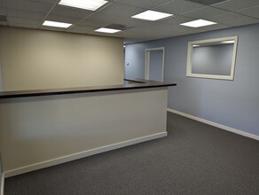 1800 E High St, Pottstown, PA for lease Lobby- Image 2 of 13