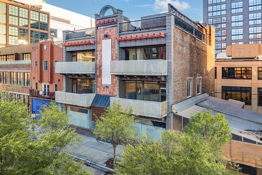 1113 W Randolph St, Chicago, IL for sale - Building Photo - Image 2 of 24