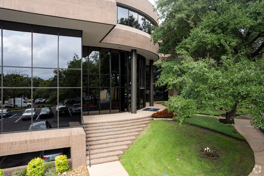 4301 Westbank Dr, Austin, TX for lease - Primary Photo - Image 1 of 13