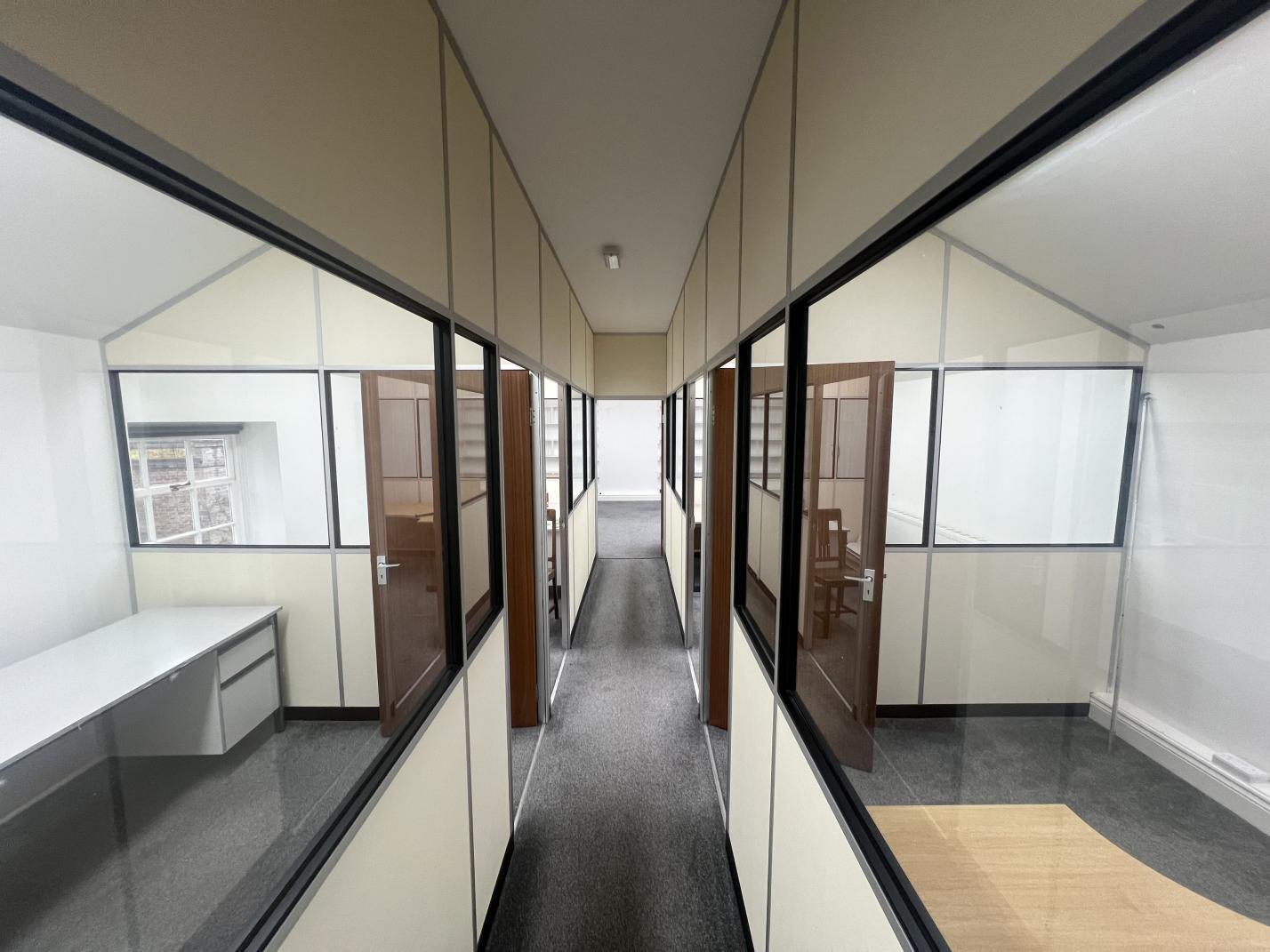 The Garnons, Hereford for lease Interior Photo- Image 1 of 1