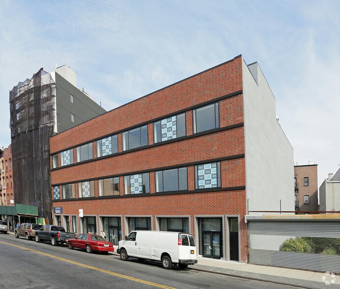 1413 Fulton St, Brooklyn, NY à louer - Photo du bâtiment - Image 2 de 7