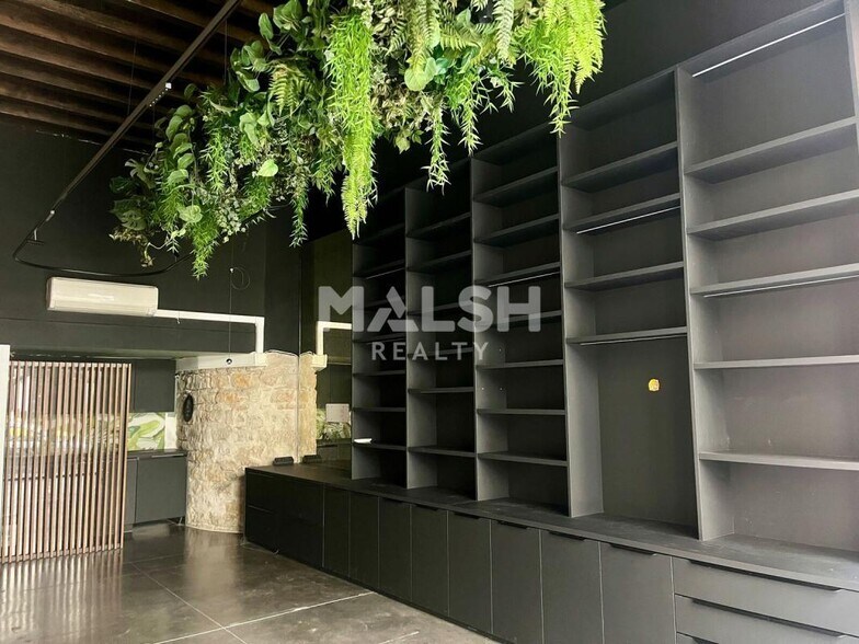 130 Rue Vauban, Lyon for lease - Interior Photo - Image 3 of 6