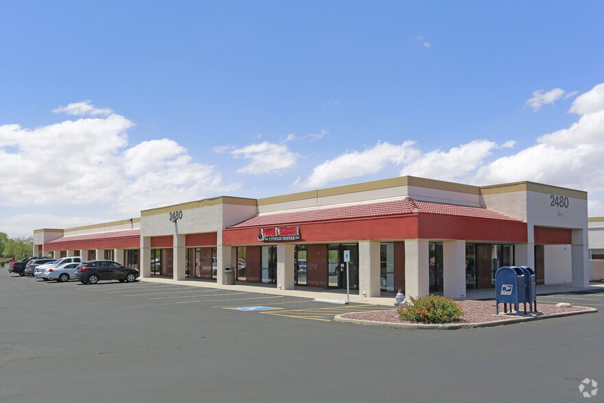2480 W Ruthrauff Rd, Tucson, AZ à louer - Photo du bâtiment - Image 2 de 6