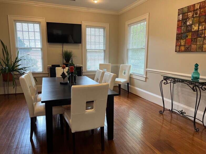 222 Baldwin Ave, Charlotte, NC for lease - Interior Photo - Image 3 of 11