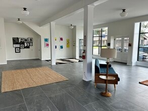 555 W 5th St, San Pedro, CA à louer Photo intérieure- Image 1 de 8