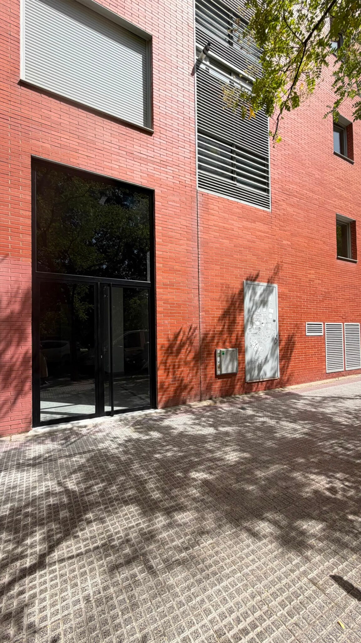 Retail in Torrejón de Ardoz, Madrid for lease Building Photo- Image 1 of 8