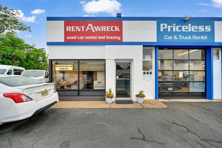 33 N Morris St, Dover, NJ à vendre - Photo du bâtiment - Image 2 de 44